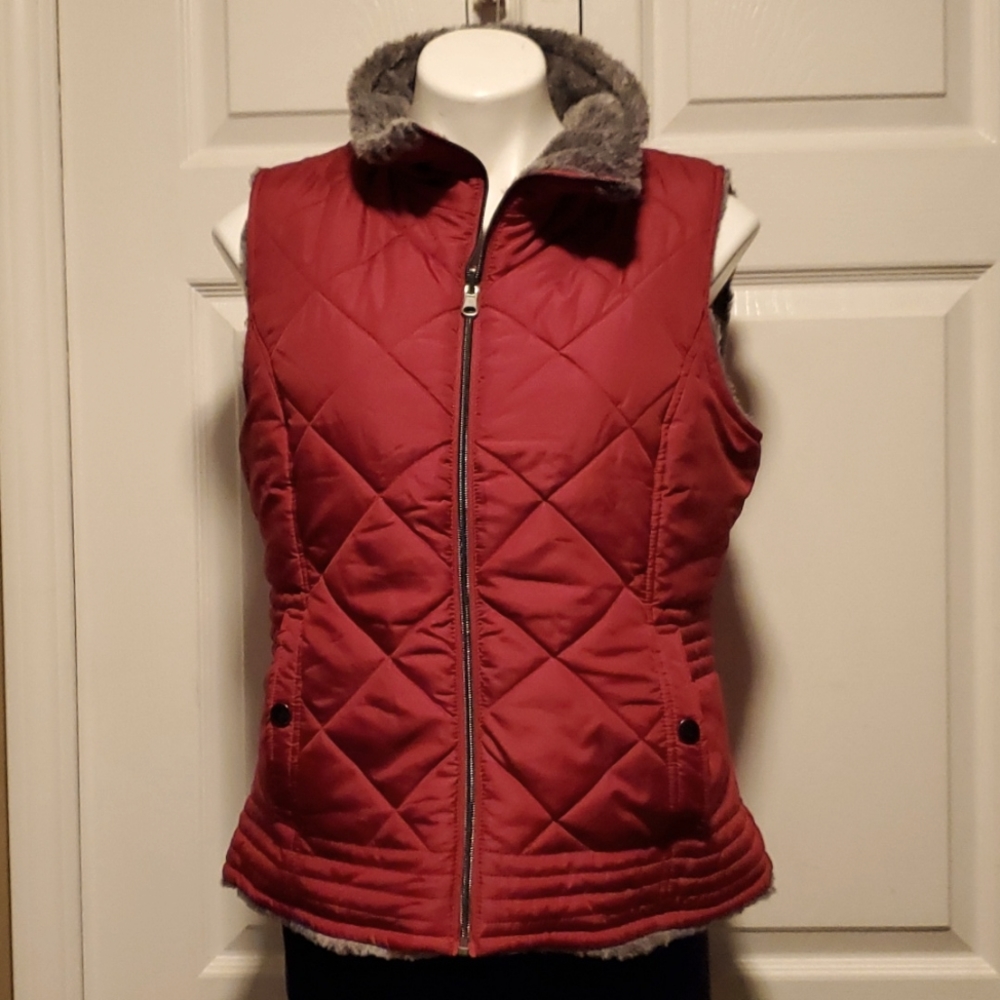 Keren Hart Reversible Faux Fur Women's Red/Gray Vest - Size Medium